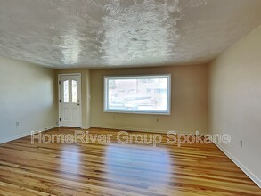 2831 W Wabash Ave in Spokane, WA - Building Photo - Building Photo