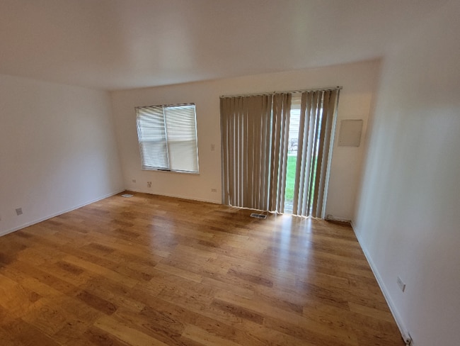 2637 Wingate Ct in Aurora, IL - Building Photo - Building Photo