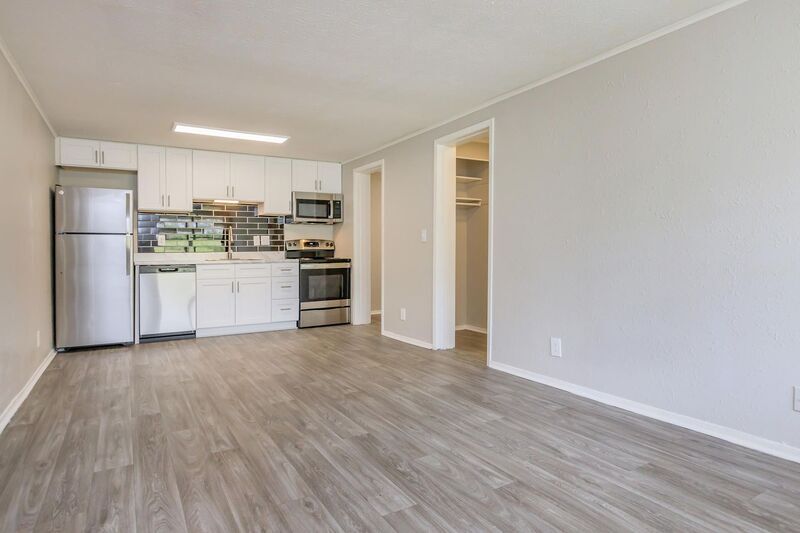 208 Safe Harbor Dr in Goodlettsville, TN - Building Photo