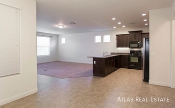 3281 E Sheffield Rd in Gilbert, AZ - Building Photo - Building Photo