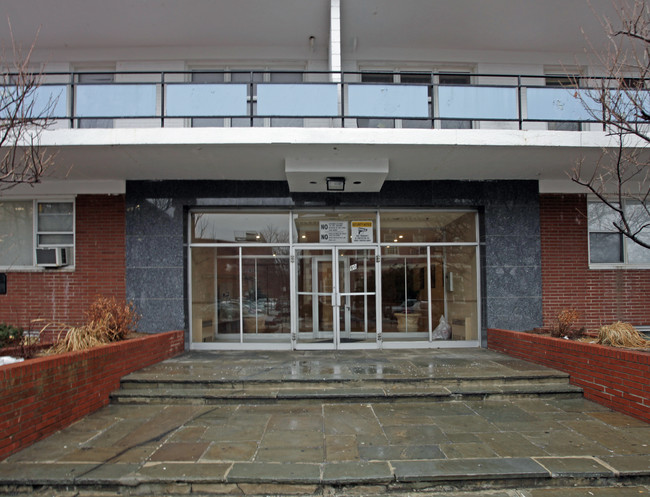 The Martinique in Passaic, NJ - Foto de edificio - Lobby