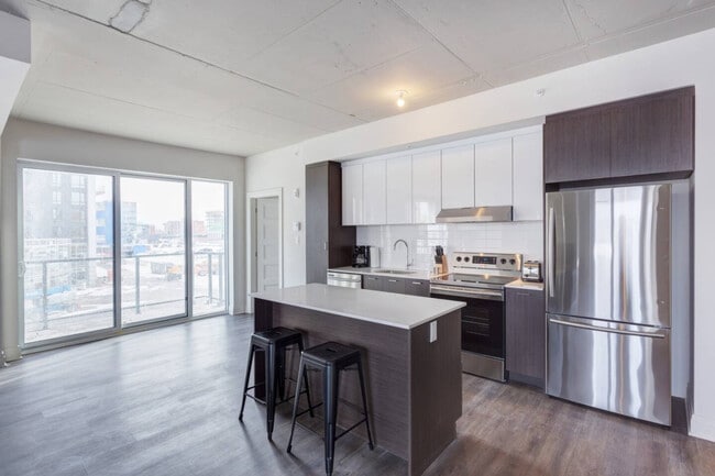 3105 Promenade du Quartier-Saint-Martin in Laval, QC - Building Photo - Building Photo