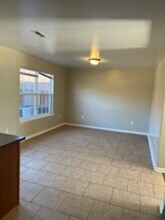 16298 Holy Cross Ln in St. Robert, MO - Building Photo - Building Photo