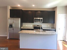 92 Andrews Pl in Fredericksburg, VA - Building Photo