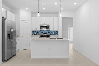 614 Terrapin Dr in Debary, FL - Building Photo - Building Photo