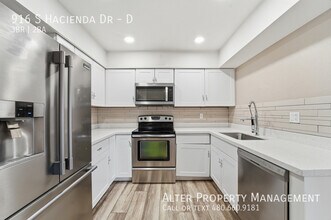 916 S Hacienda Dr in Tempe, AZ - Building Photo - Building Photo