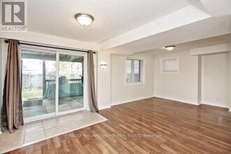 1646 Quail Run Dr in Oshawa, ON - Building Photo - Building Photo