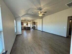 704 Argos Rd in Yukon, OK - Building Photo - Building Photo