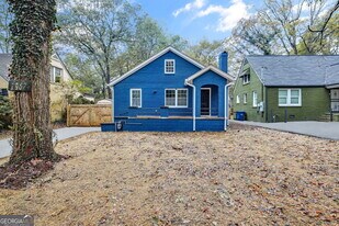 1967 Browns Mill Rd SE in Atlanta, GA - Building Photo