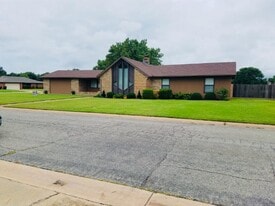 312 Rosanne St in Enid, OK - Building Photo