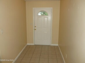 302 Carlisle Ct in Jacksonville, NC - Building Photo - Building Photo