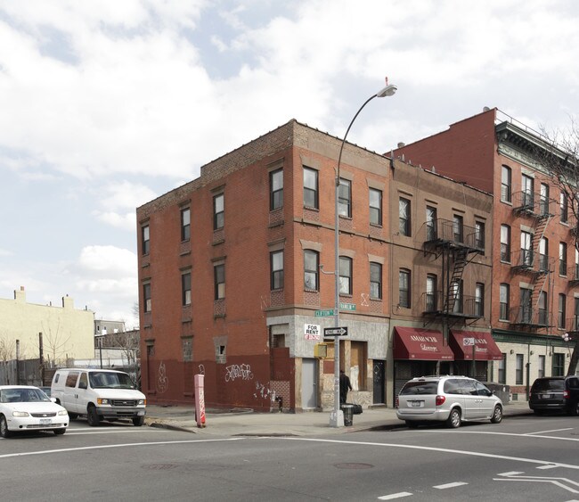 323 Franklin Ave