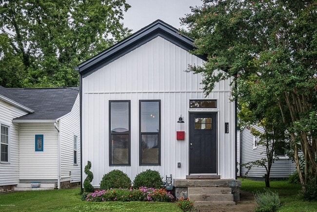 property at 1117 Lydia St