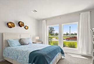 30288 Lancaster Ct in Lacombe, LA - Foto de edificio - Building Photo