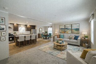 29909 Flushing Dr in New Baltimore, MI - Building Photo