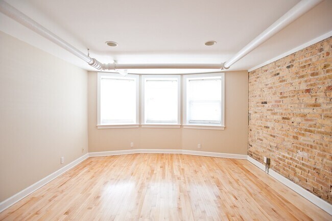 property at 2532 N Prospect Ave