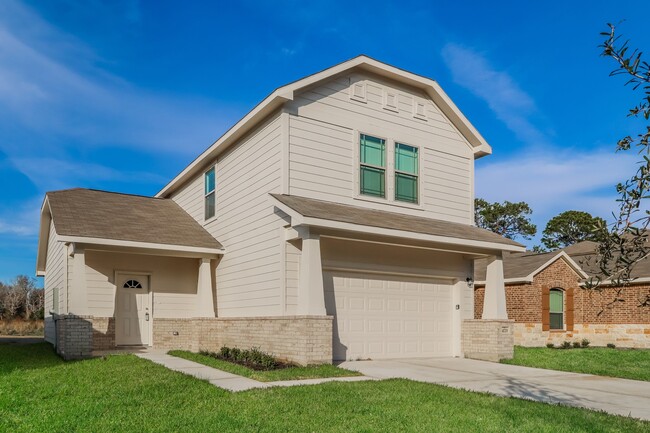 14725 Country Club Dr in Beaumont, TX - Building Photo - Building Photo