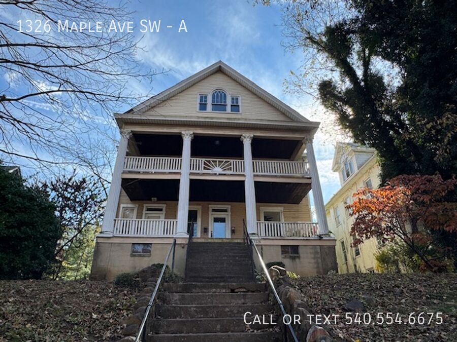 1326 Maple Ave SW in Roanoke, VA - Building Photo