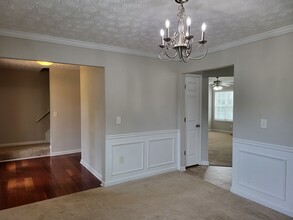 1118 Kailie Dr in Winder, GA - Foto de edificio - Building Photo