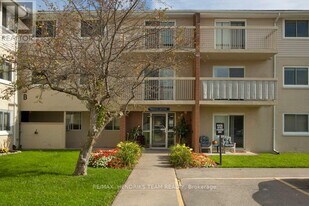 19b High St in Fort Erie, ON - Building Photo