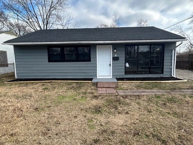 property at 6 Delores Dr