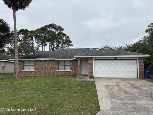 486 Flounder Ave NE in Palm Bay, FL - Building Photo - Building Photo