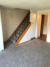 234 E 33rd St in Erie, PA - Foto de edificio - Building Photo