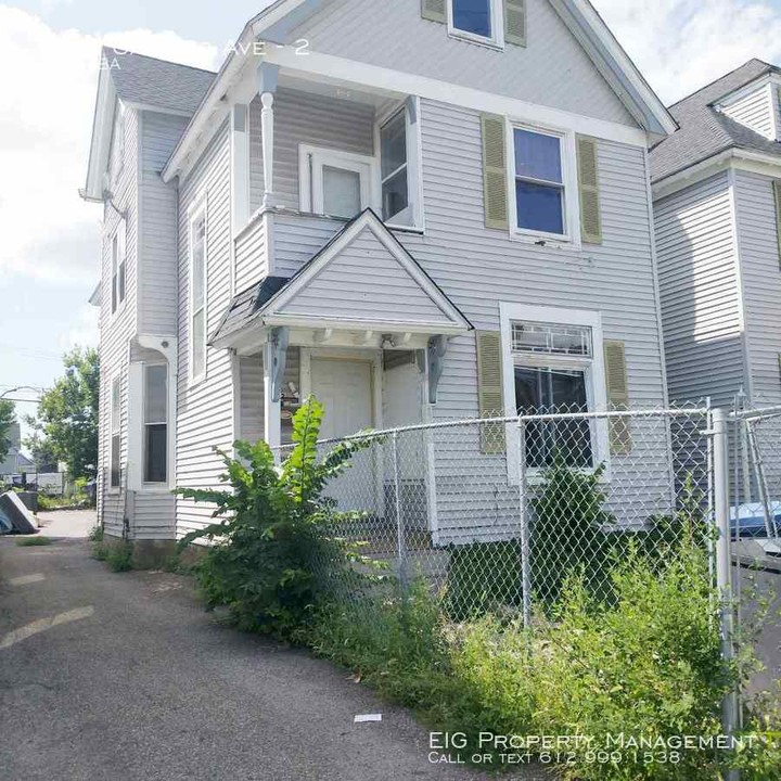 2212 Oakland Ave-Unit -2 in Minneapolis, MN - Building Photo