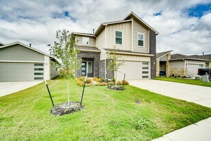 428 Millbrook Blvd in San Marcos, TX - Building Photo