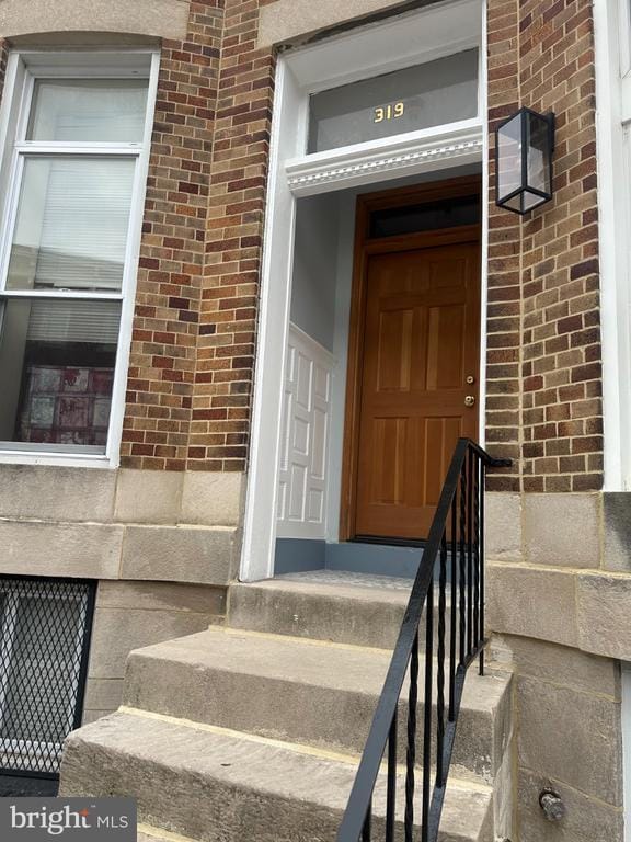 property at 319 E 22nd St