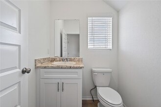 6800 SW Dignity Ave in Bentonville, AR - Building Photo - Building Photo