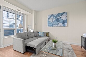 14 Glendora Ave in Toronto, ON - Building Photo - Building Photo