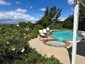 637 Lynwood St in Thousand Oaks, CA - Building Photo - Building Photo