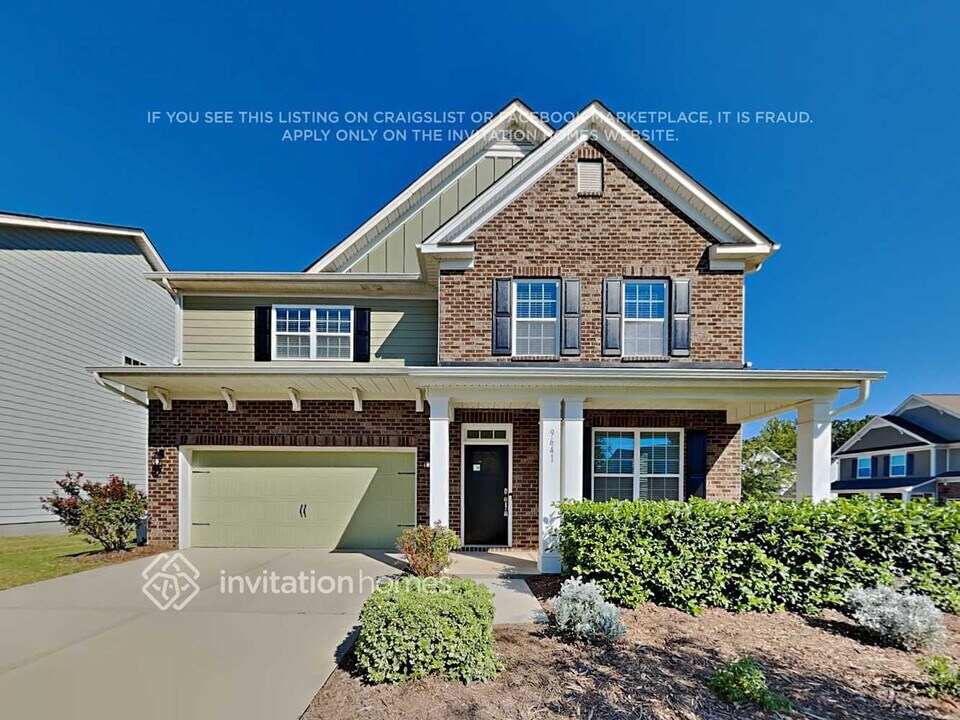 9641 Hyghbough St in Huntersville, NC - Building Photo