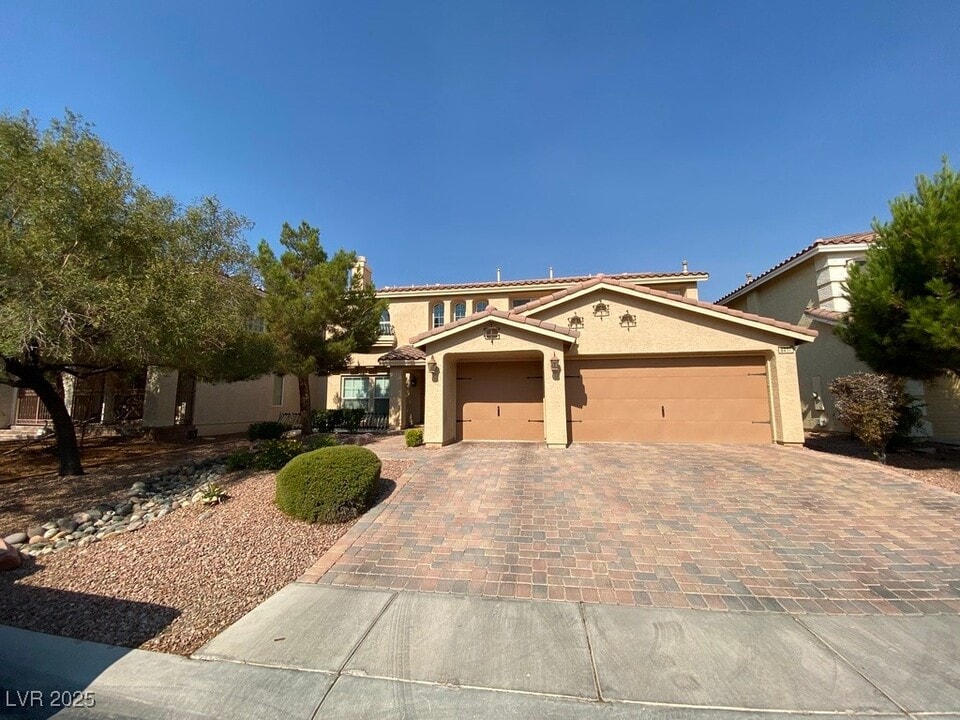 8417 Cambria Cellars Ct in Las Vegas, NV - Building Photo