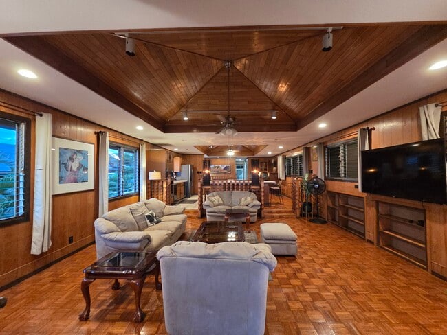 824 Hopoe St in Lahaina, HI - Building Photo - Building Photo