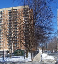 Linden Towers Apartments in Springfield, MA - Building Photo - Building Photo