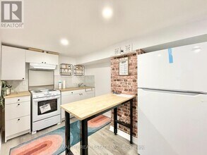 52 Glenridge Rd in Toronto, ON - Building Photo - Building Photo