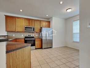 2006 Overview Dr in Forney, TX - Building Photo - Building Photo