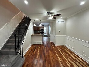 2705 E Somerset St in Philadelphia, PA - Building Photo - Building Photo