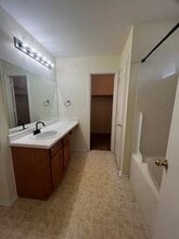 14909 Nuttall Dr in Austin, TX - Building Photo - Building Photo