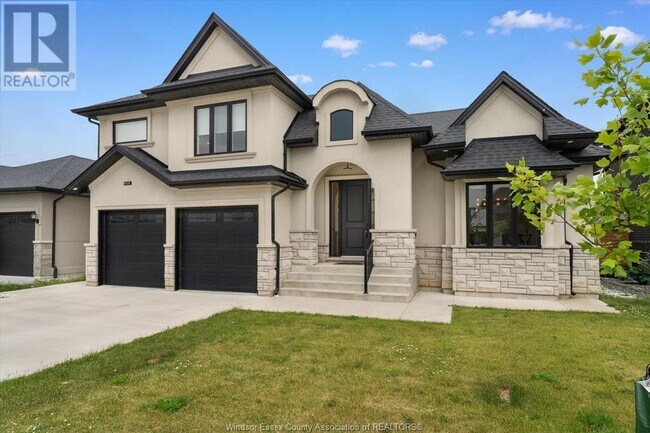 1408 Barkley Ave in Windsor, ON - Building Photo - Building Photo