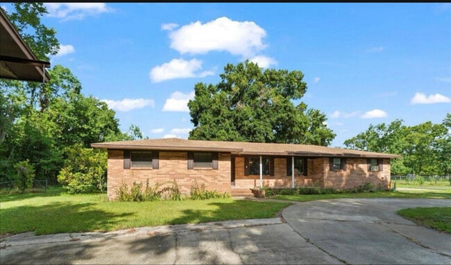 property at 4906 Yellow Water Rd