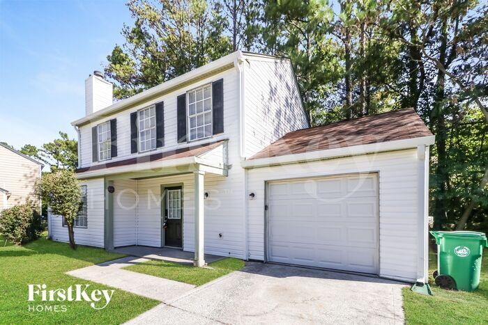 1306 Mill Lake Cir in Stone Mountain, GA - Building Photo