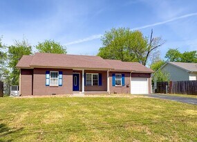 415 Carter Rd in Clarksville, TN - Building Photo