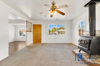 1038 Thelma Ave in Vallejo, CA - Building Photo - Building Photo