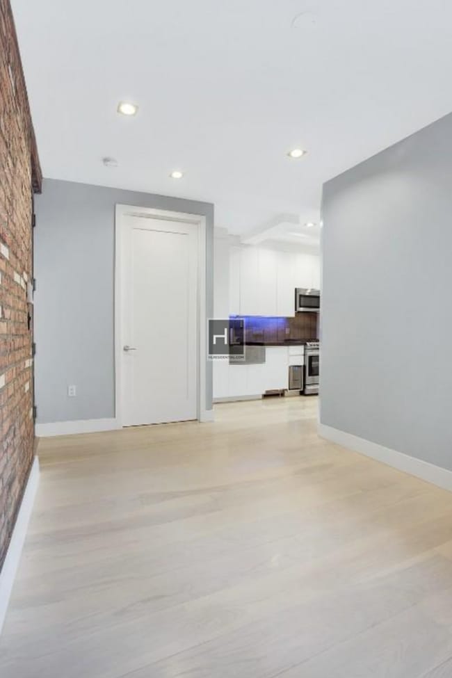 STANTON ST., Unit 5E1 in New York, NY - Foto de edificio - Building Photo