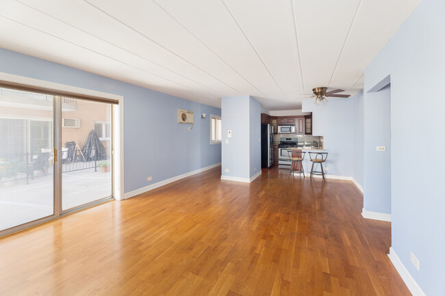 1633 River St in Des Plaines, IL - Building Photo - Building Photo
