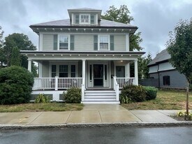 36 Lovett St, Unit 2 in Beverly, MA - Building Photo
