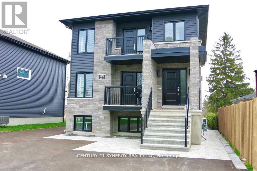 100 Laurier St in Casselman, ON - Building Photo